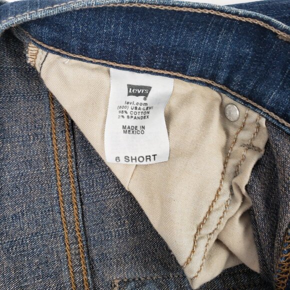 Levis 6 Short Bootcut 515 Blue Wash Women Jeans Denim Petite - Picture 7 of 14